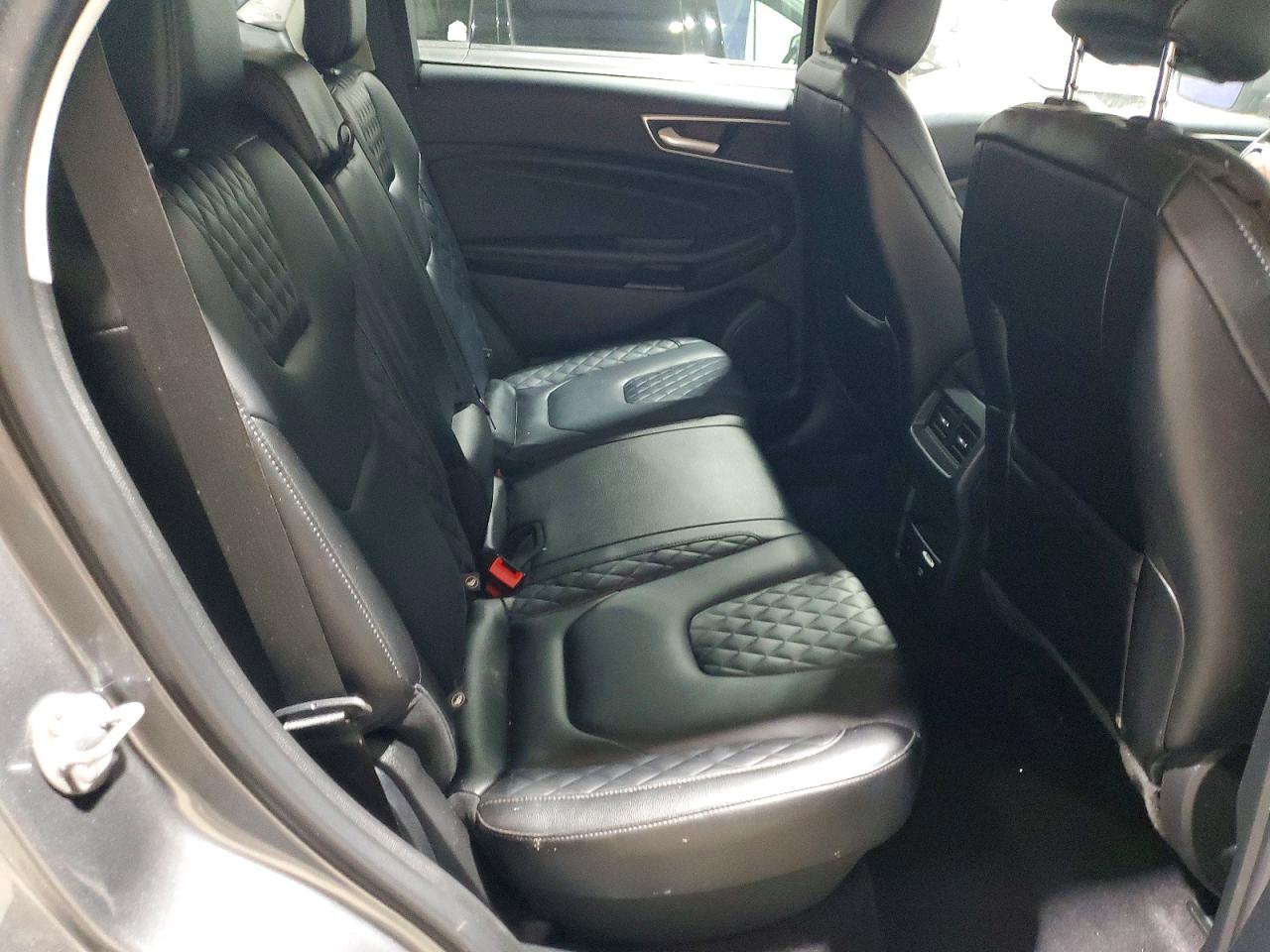 2024 FORD EDGE TITANIUM photo 11