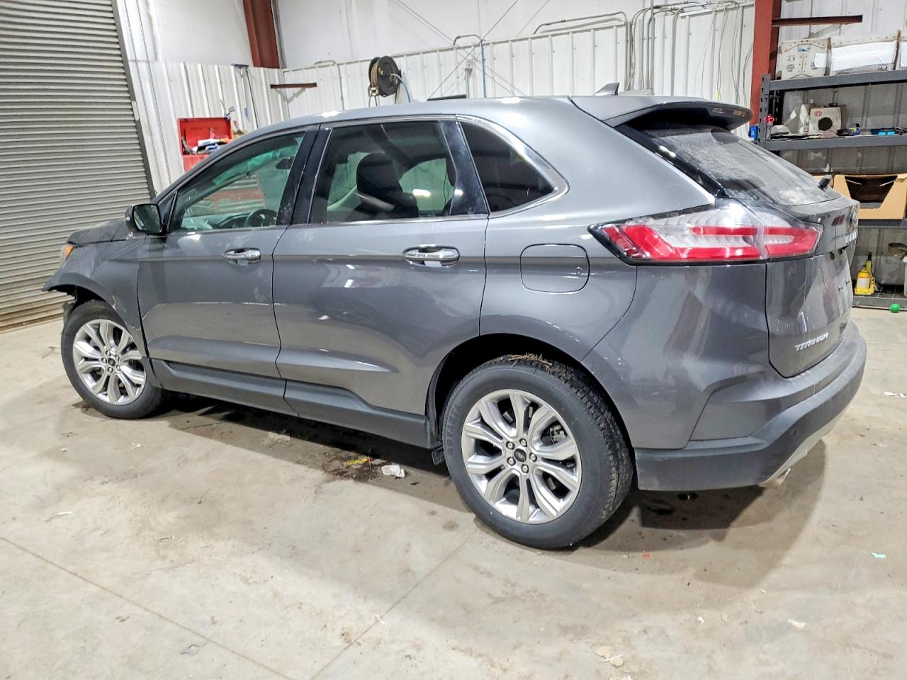 2024 FORD EDGE TITANIUM photo 2