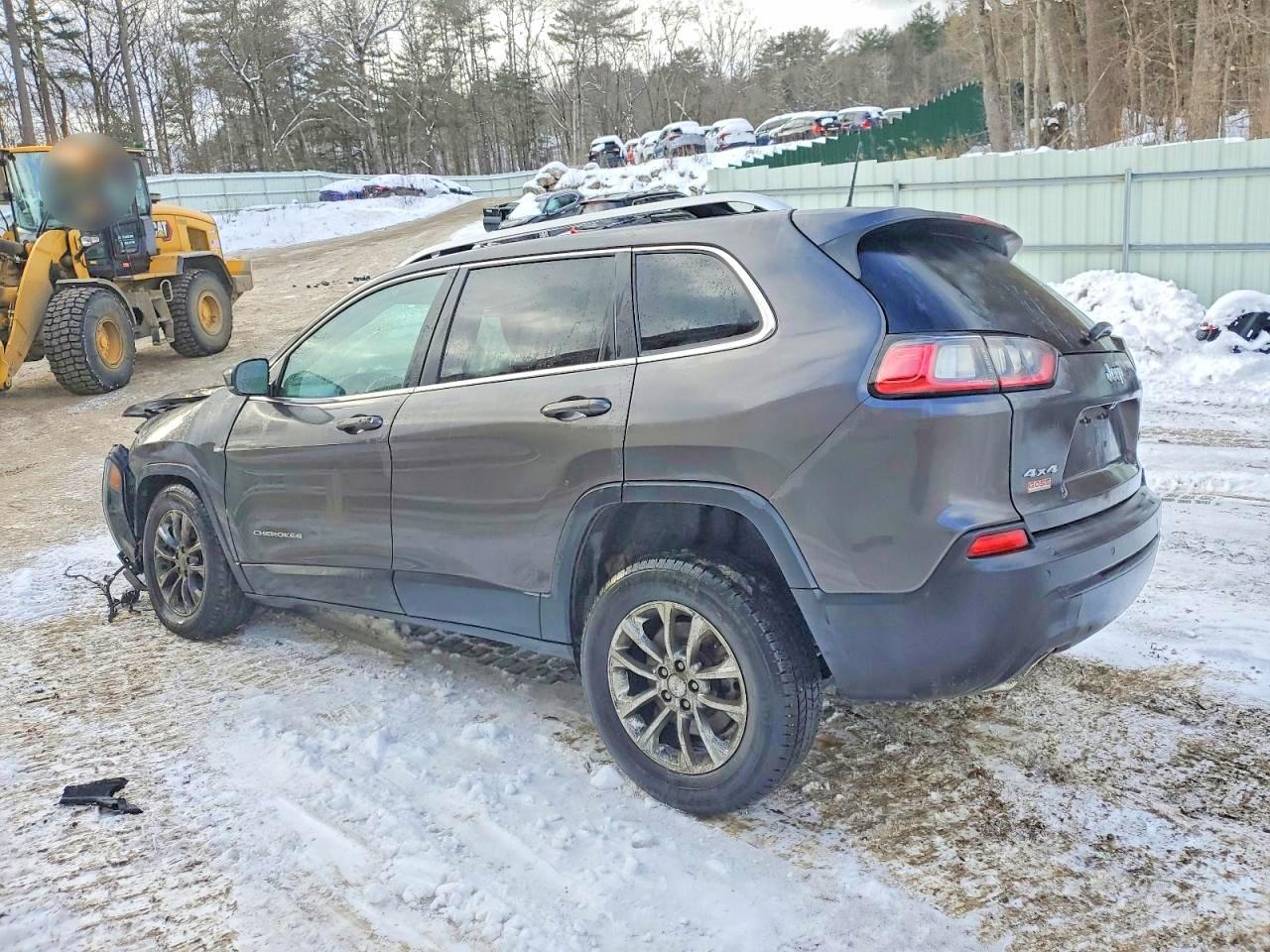 2021 JEEP CHEROKEE LATITUDE LUX photo 4