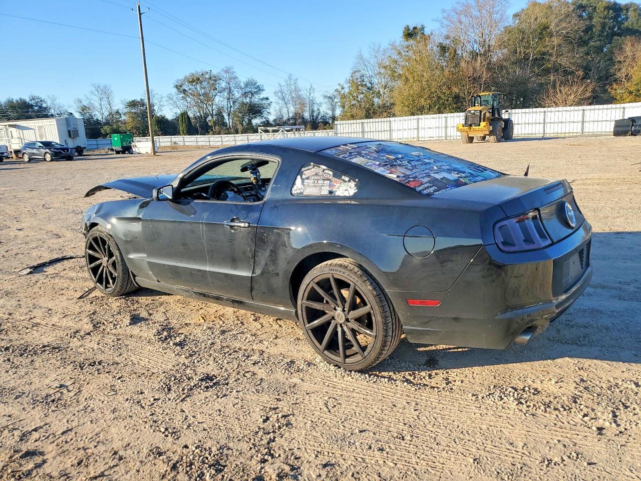 2014 FORD MUSTANG photo 2