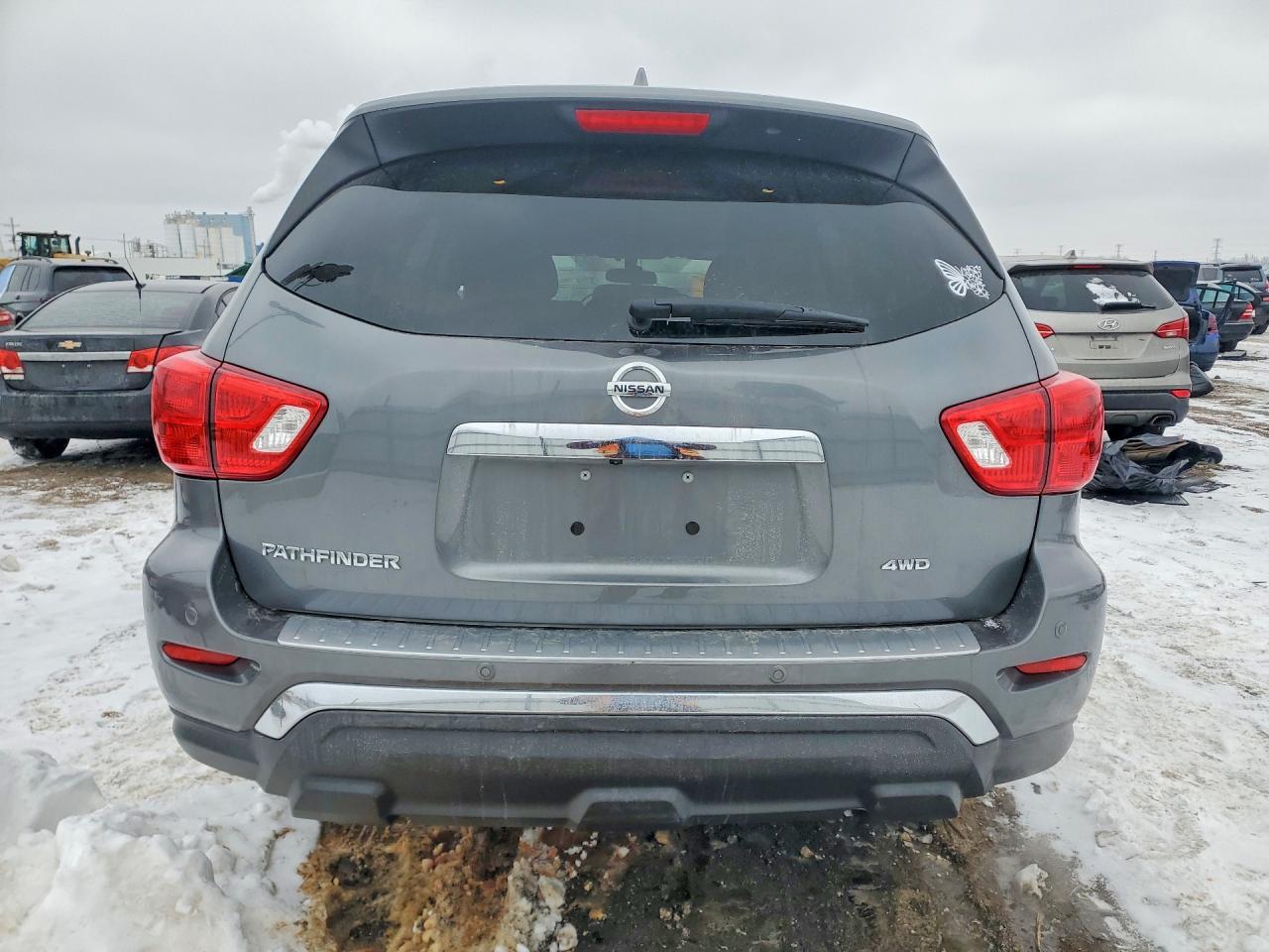 2020 NISSAN PATHFINDER S photo 16