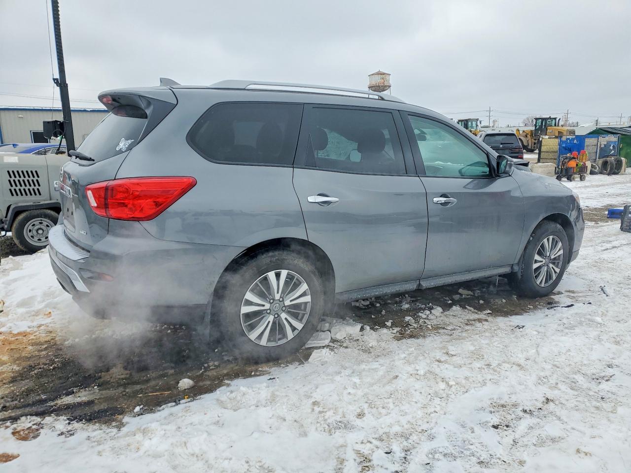 2020 NISSAN PATHFINDER S photo 7