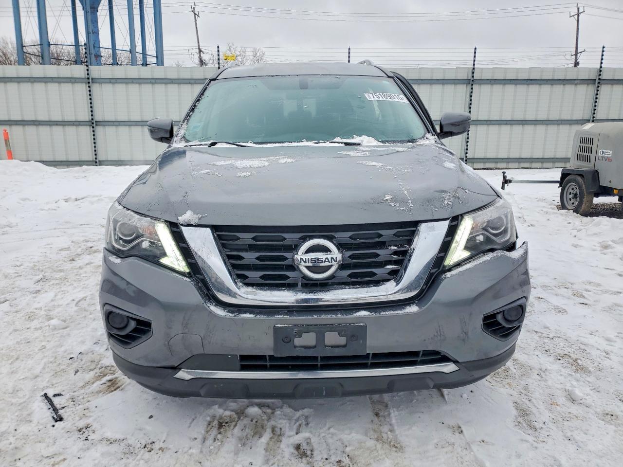 2020 NISSAN PATHFINDER S photo 13