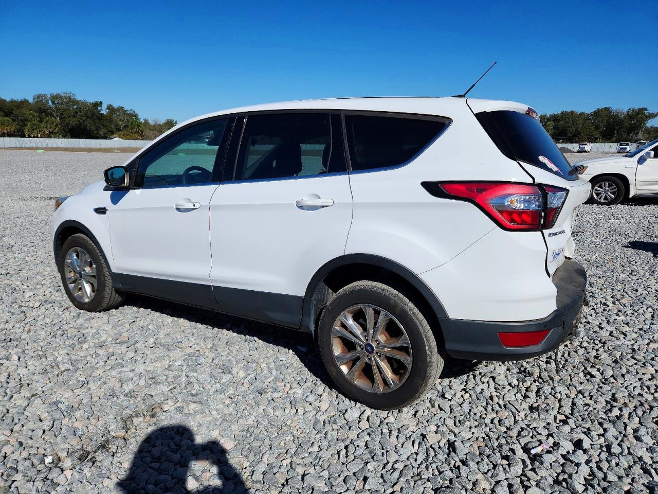 2018 FORD ESCAPE SE photo 3