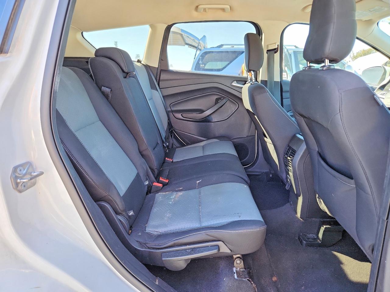 2018 FORD ESCAPE SE photo 21