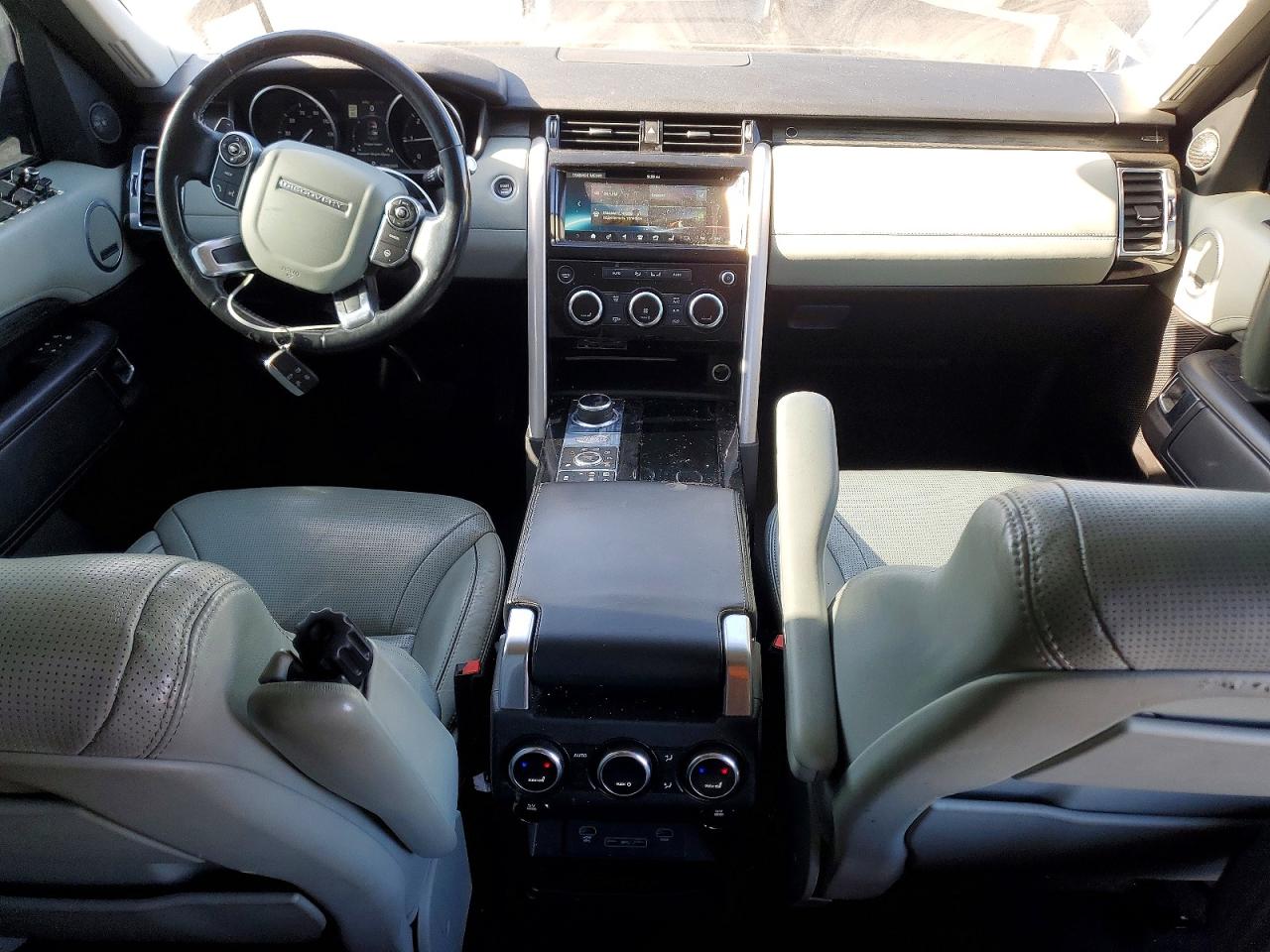 2017 LAND ROVER DISCOVERY HSE LUXURY photo 15