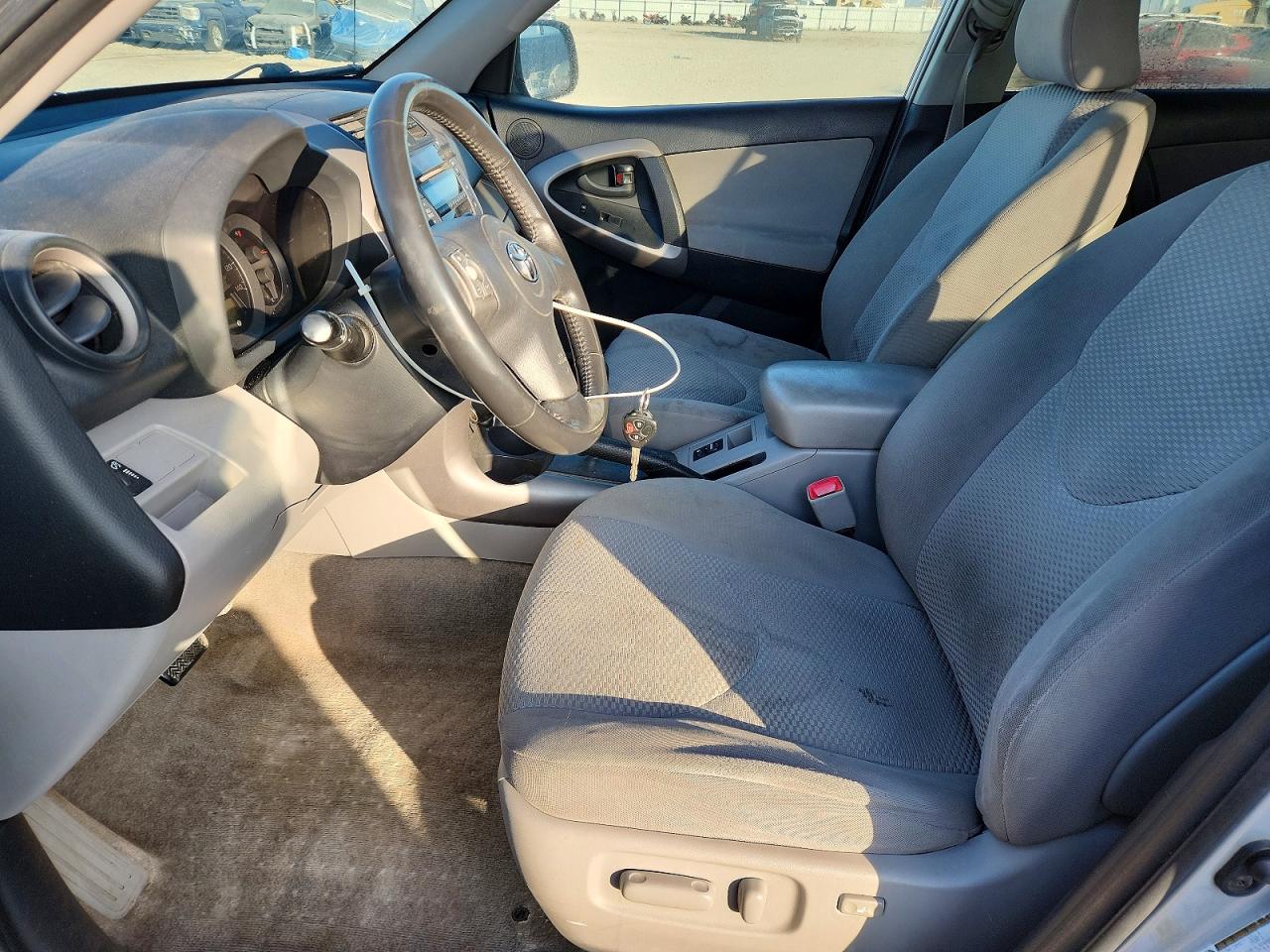 2006 TOYOTA RAV4 LIMITED photo 13