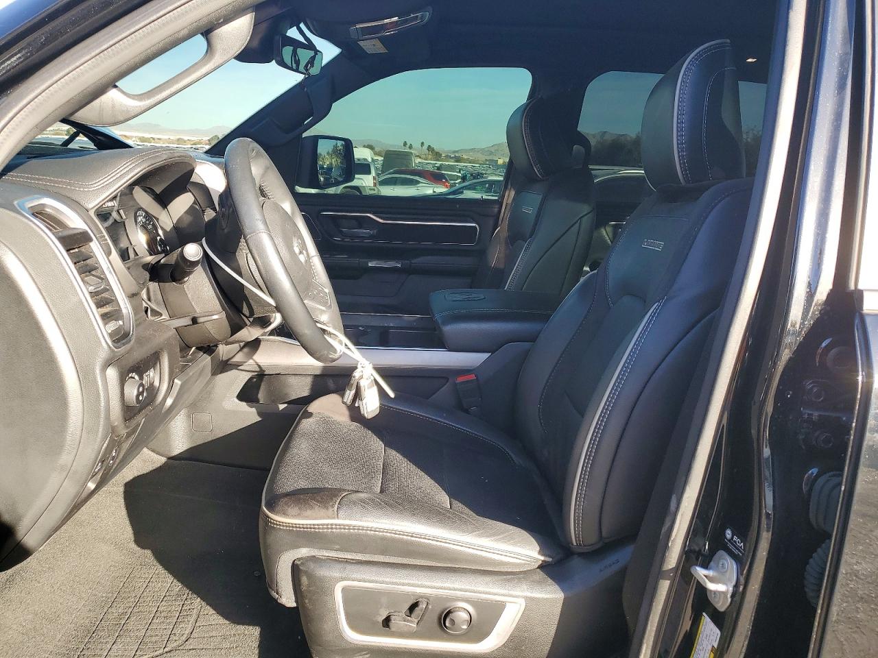 2023 RAM 1500 LARAMIE photo 19