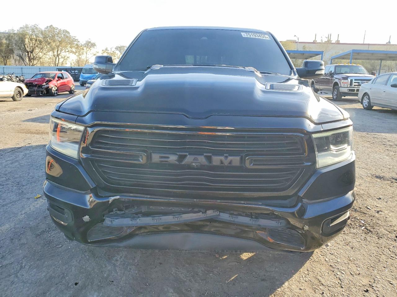 2023 RAM 1500 LARAMIE photo 13