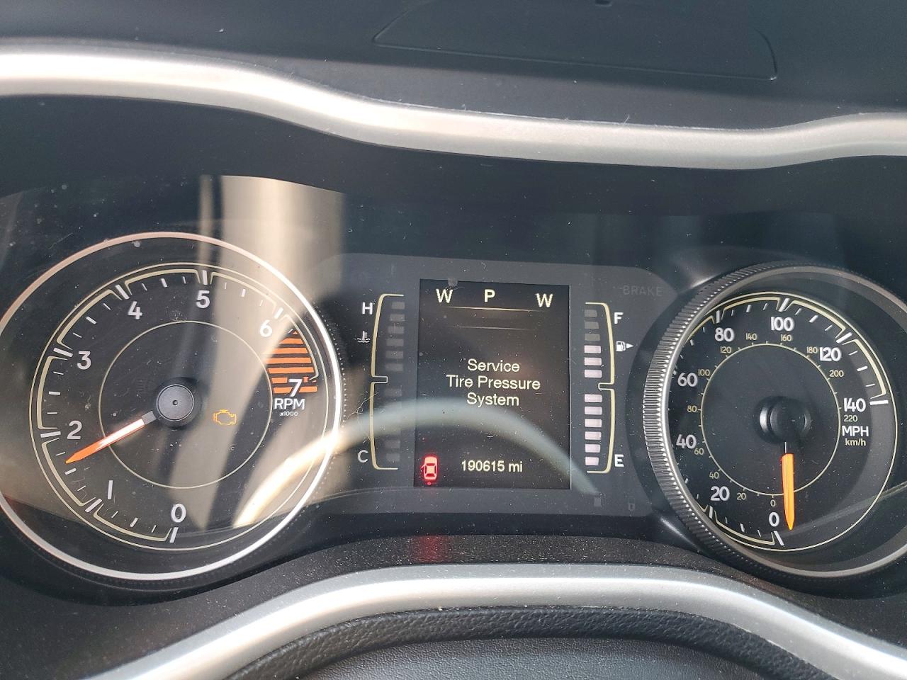 2018 JEEP CHEROKEE LATITUDE PLUS photo 9