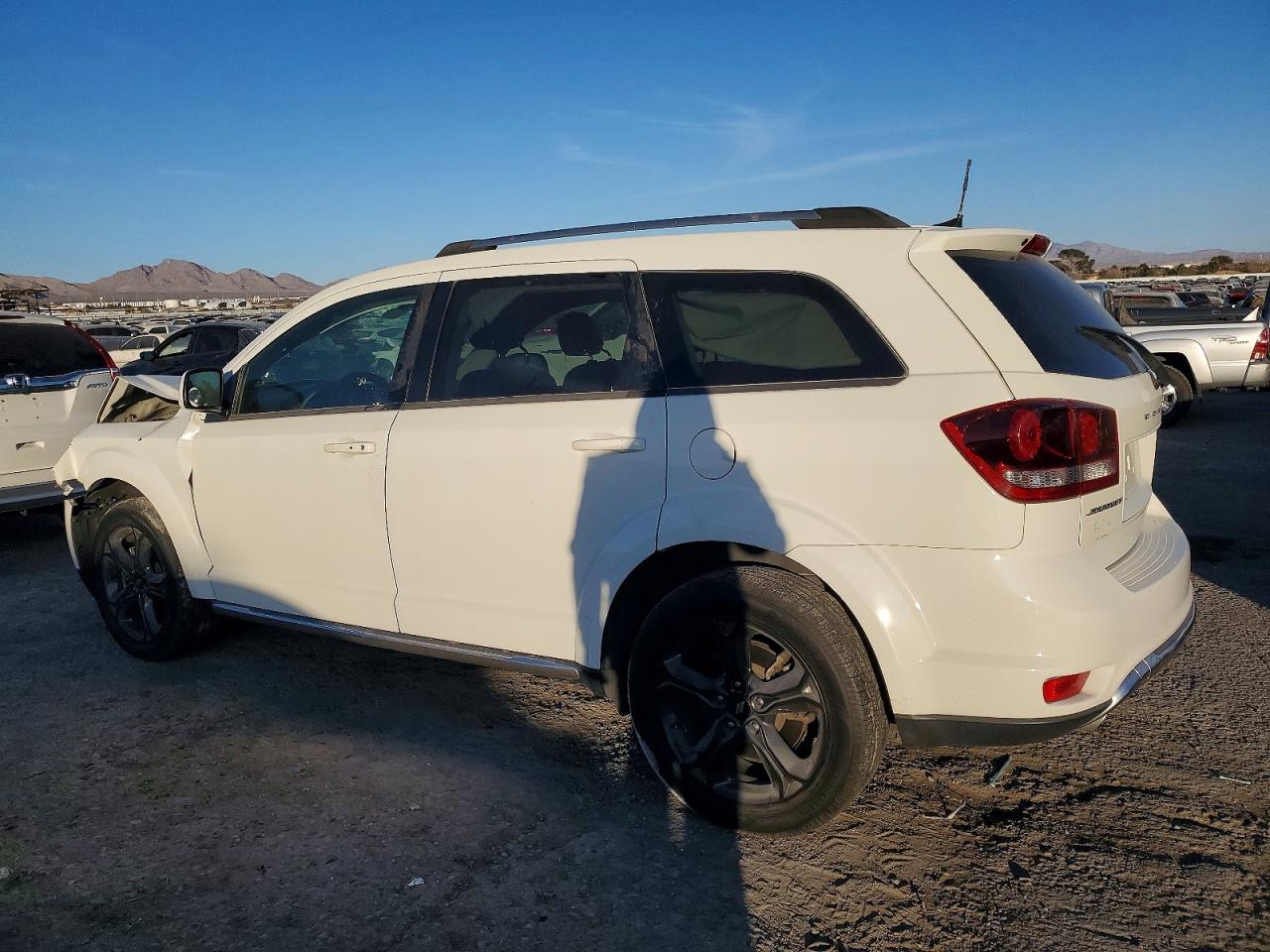 2018 DODGE JOURNEY CROSSROAD photo 3