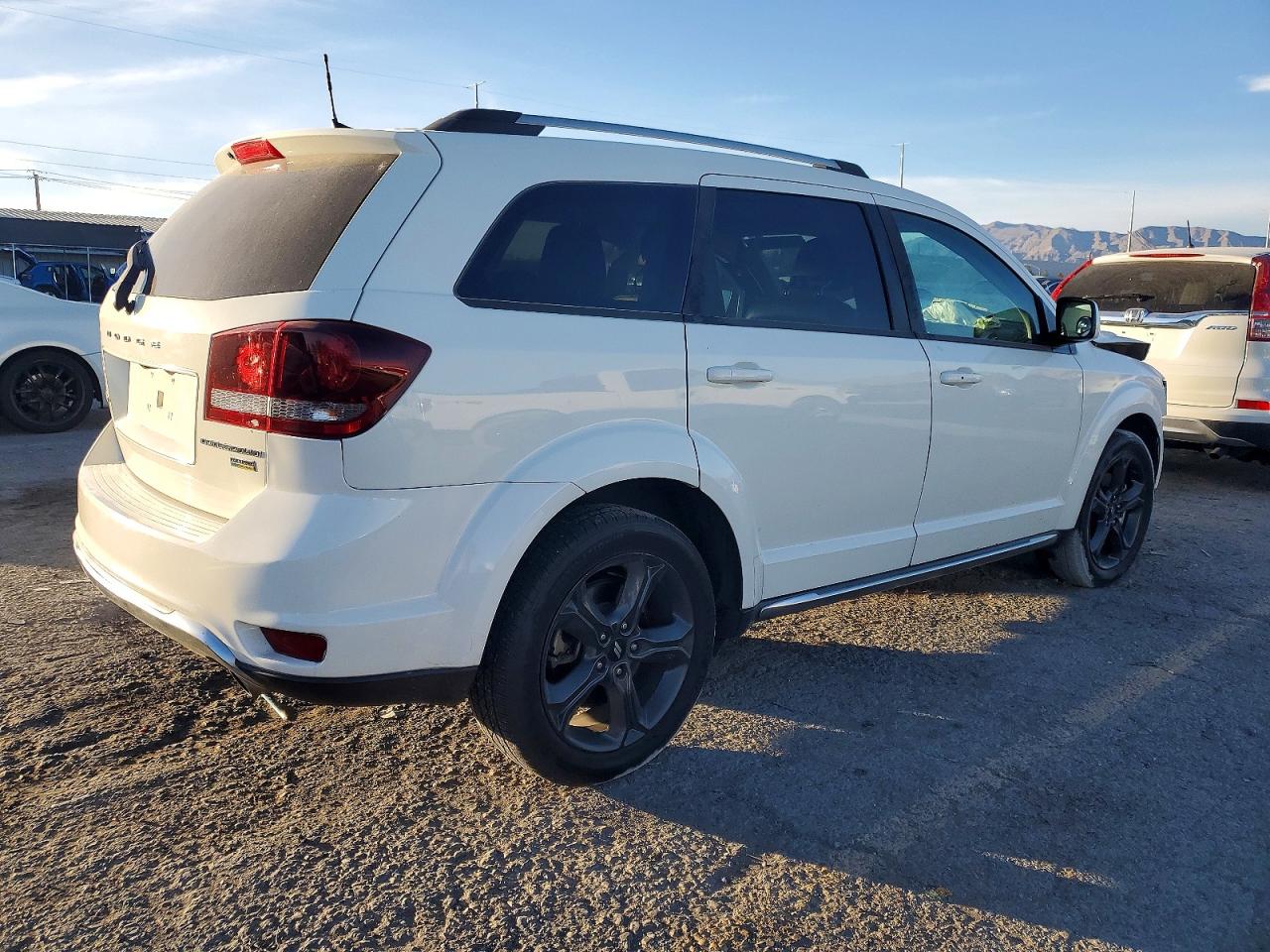 2018 DODGE JOURNEY CROSSROAD photo 5