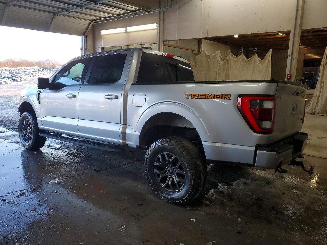 2023 FORD F150 SUPERCREW photo 2