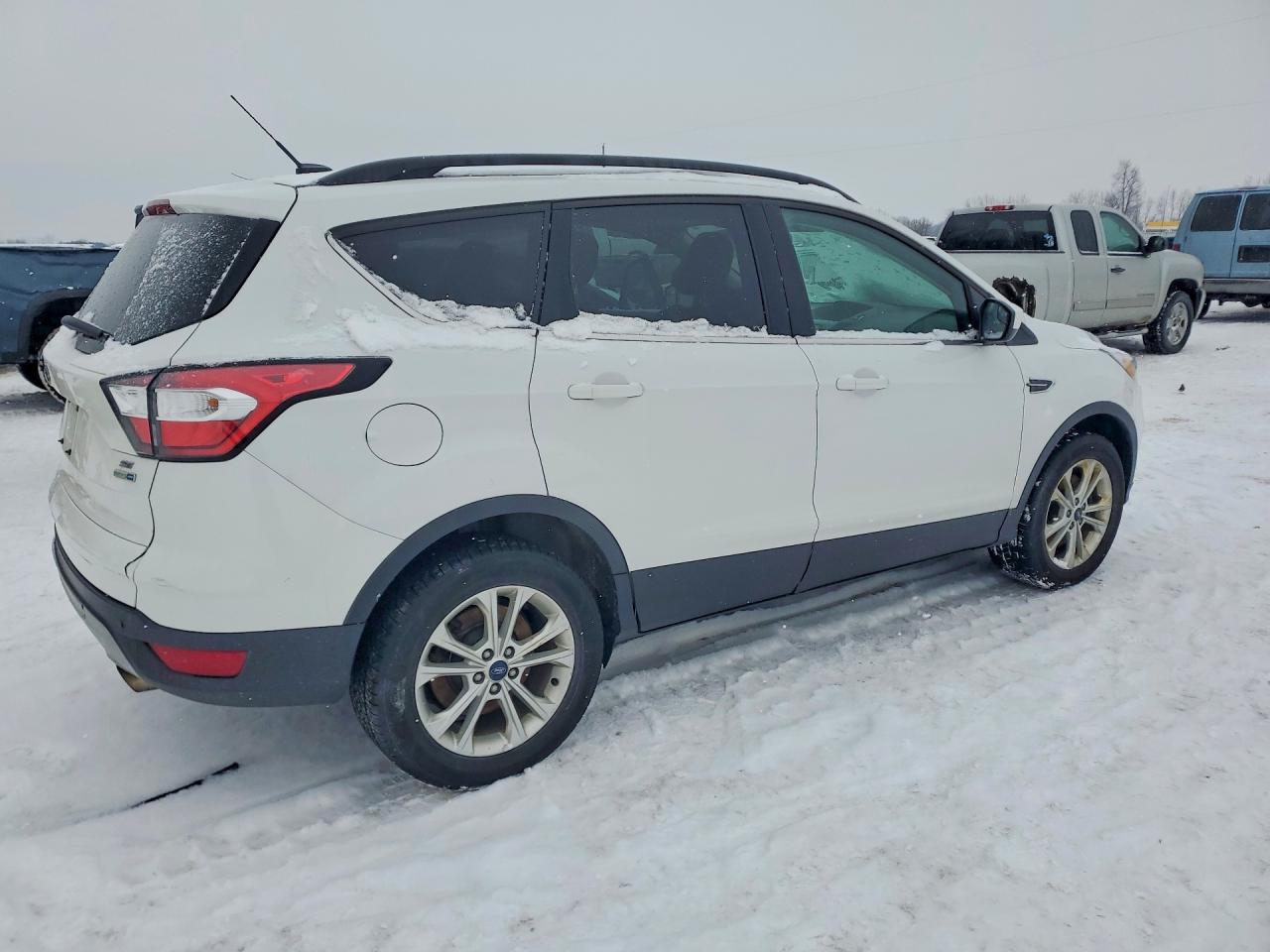 2018 FORD ESCAPE SE photo 5