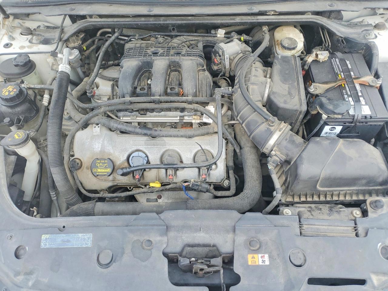 2011 FORD TAURUS SEL photo 31