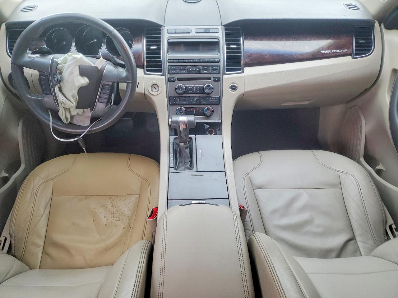 2011 FORD TAURUS SEL photo 22