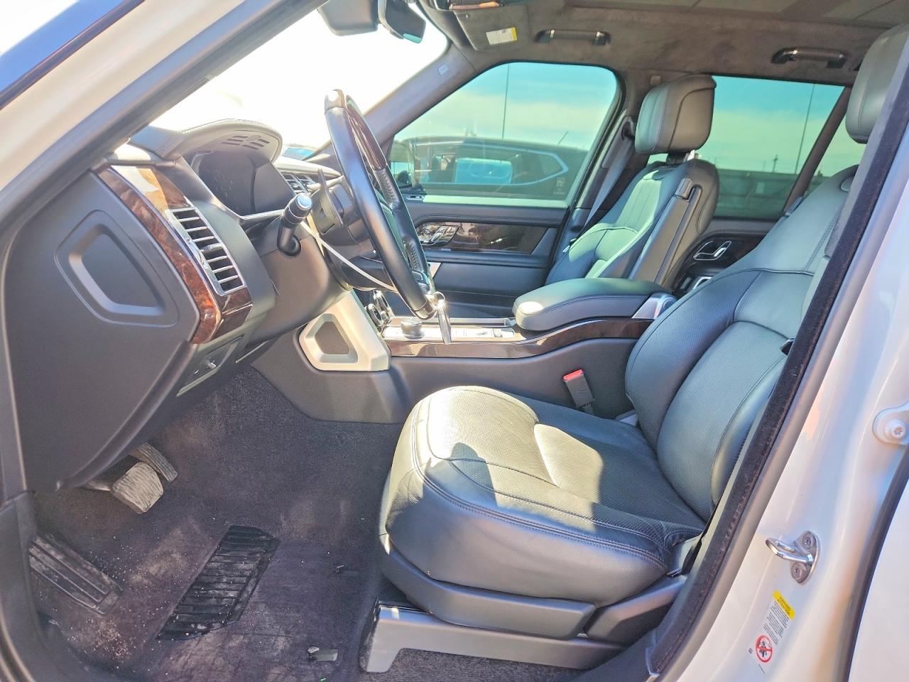 2020 LAND ROVER RANGE ROVER P525 HSE photo 7