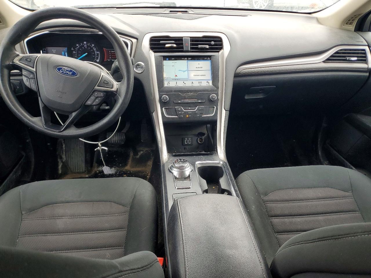 2019 FORD FUSION SE photo 8