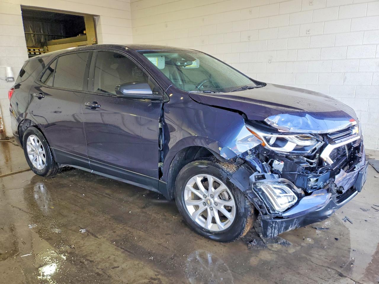 2018 CHEVROLET EQUINOX LS photo 4