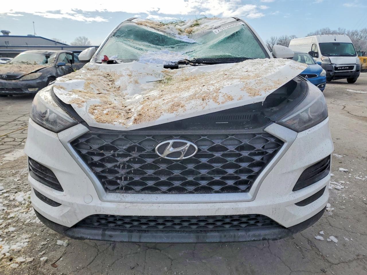 2021 HYUNDAI TUCSON SE photo 9