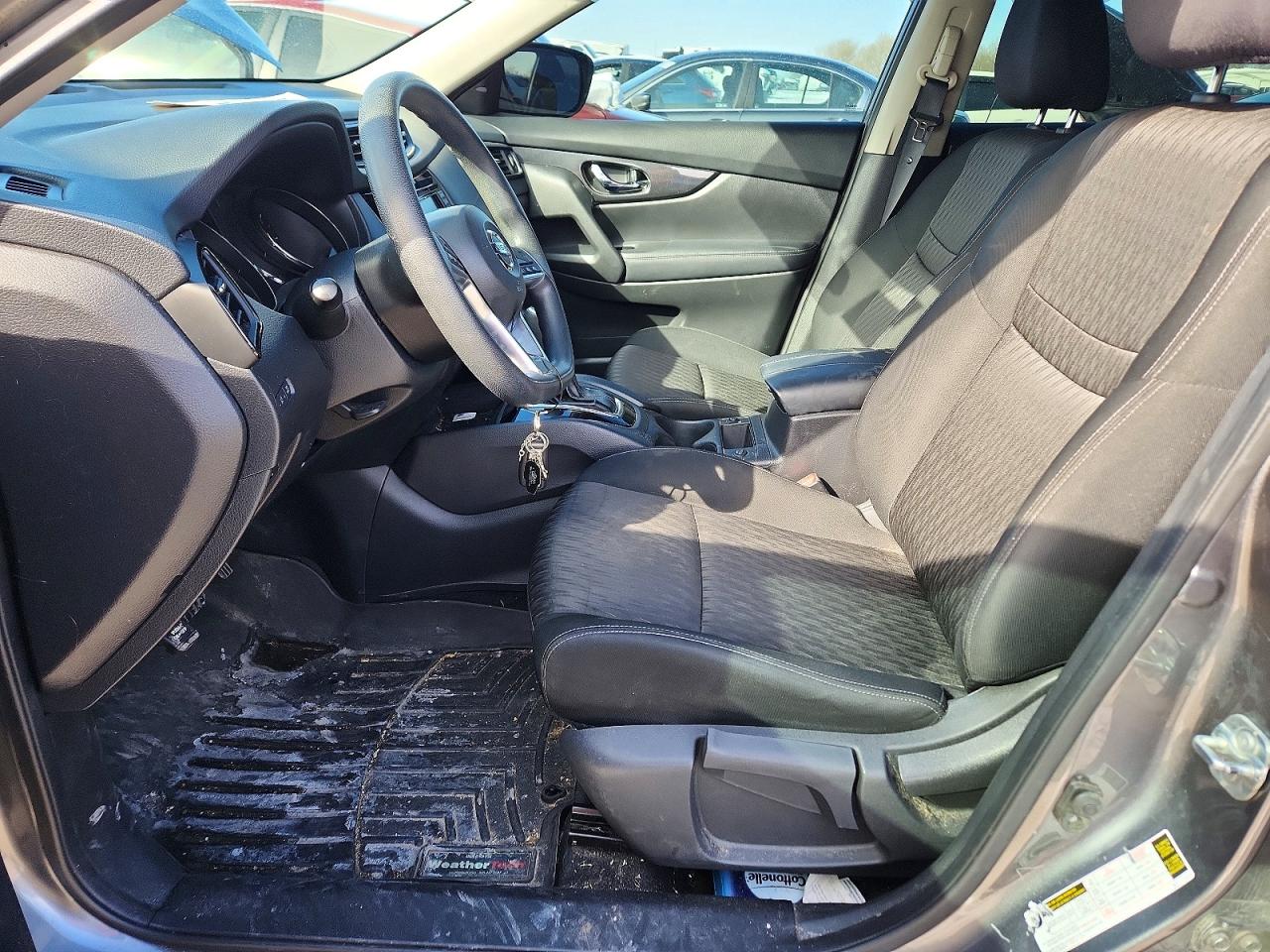 2018 NISSAN ROGUE S photo 13