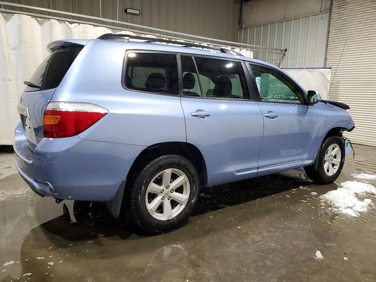 2010 TOYOTA HIGHLANDER BASE photo 3