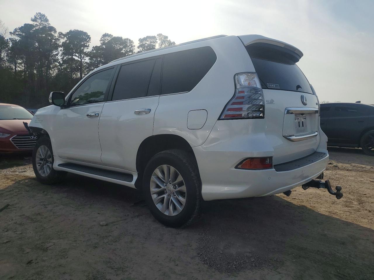 2022 LEXUS GX 460 photo 3