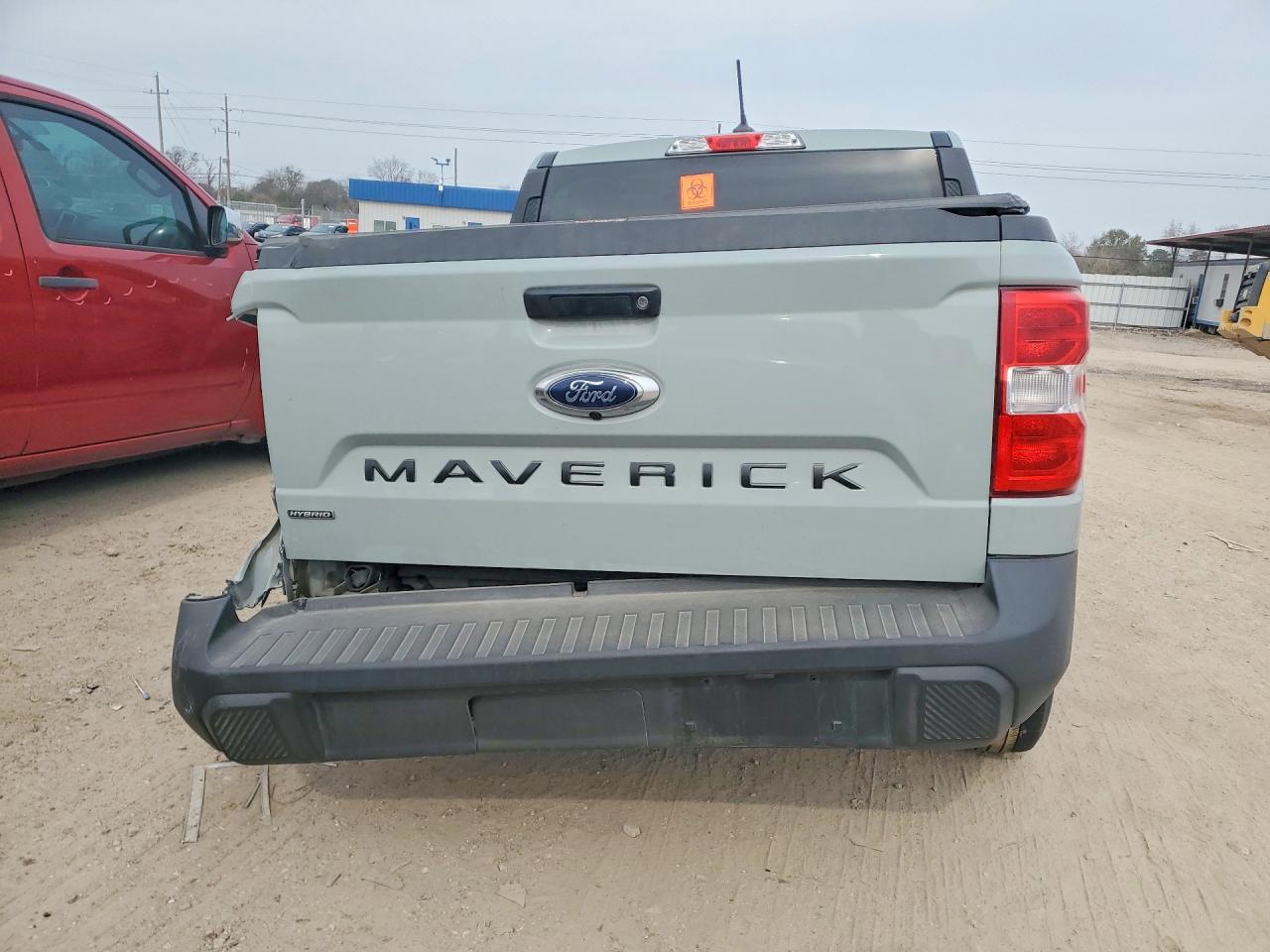 2023 FORD MAVERICK XL photo 16