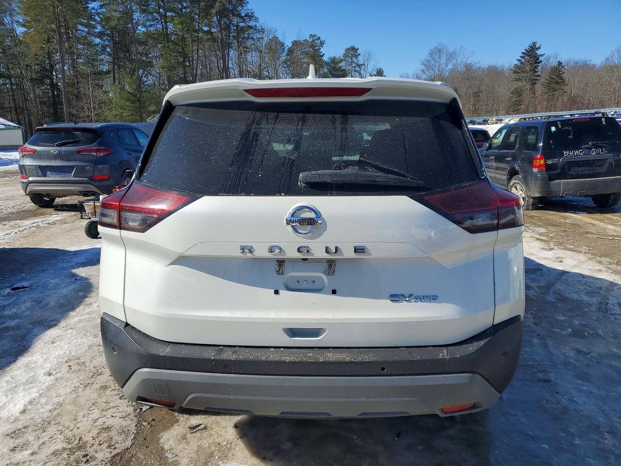 2021 NISSAN ROGUE SV photo 6
