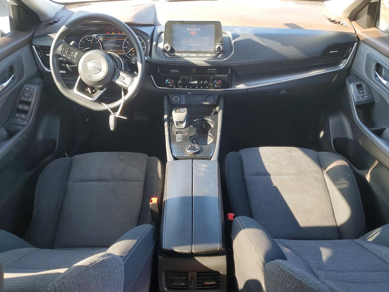 2021 NISSAN ROGUE SV photo 8