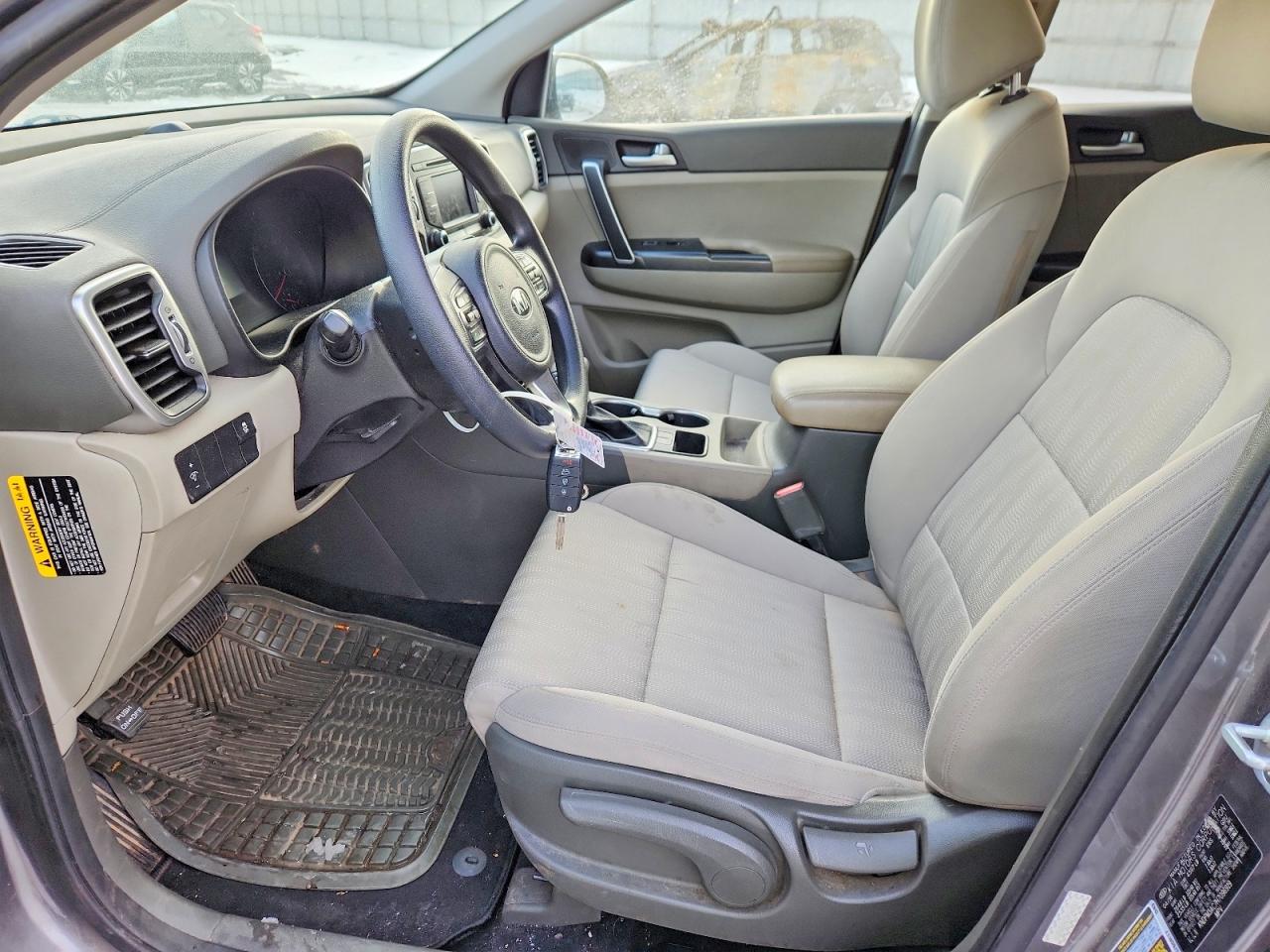 2017 KIA SPORTAGE LX photo 13