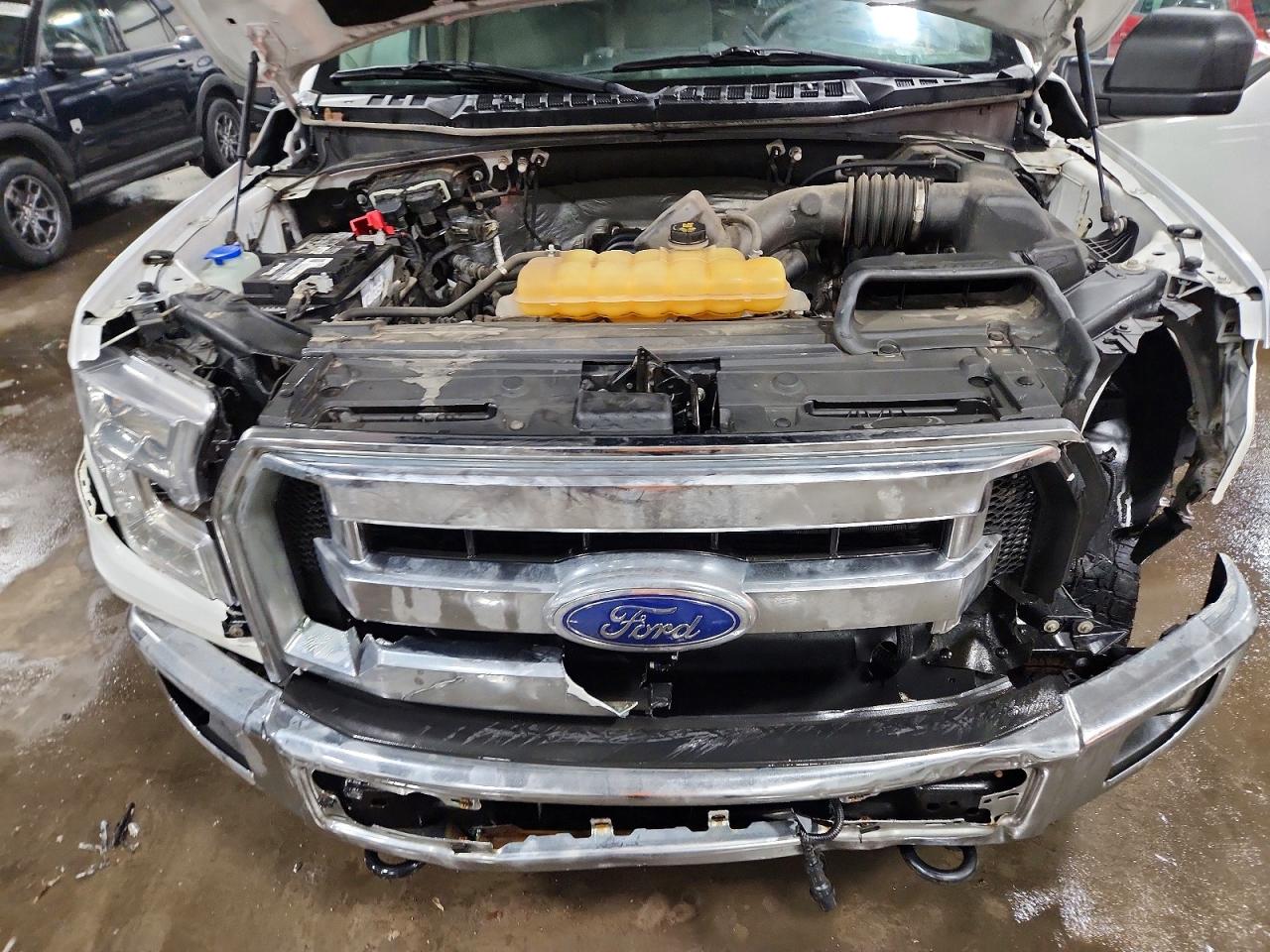2017 FORD F150 SUPERCREW photo 11