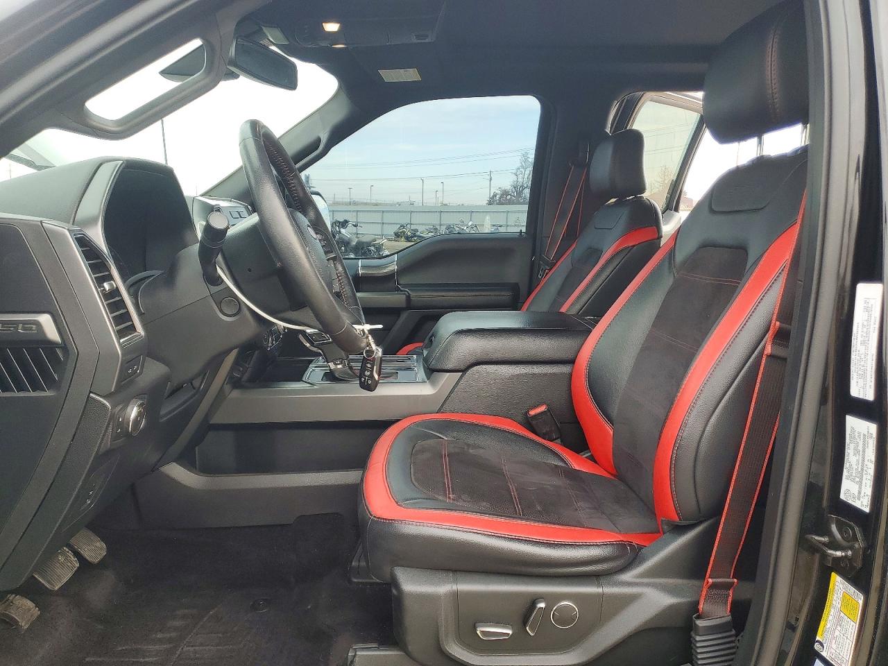 2017 FORD F150 photo 19