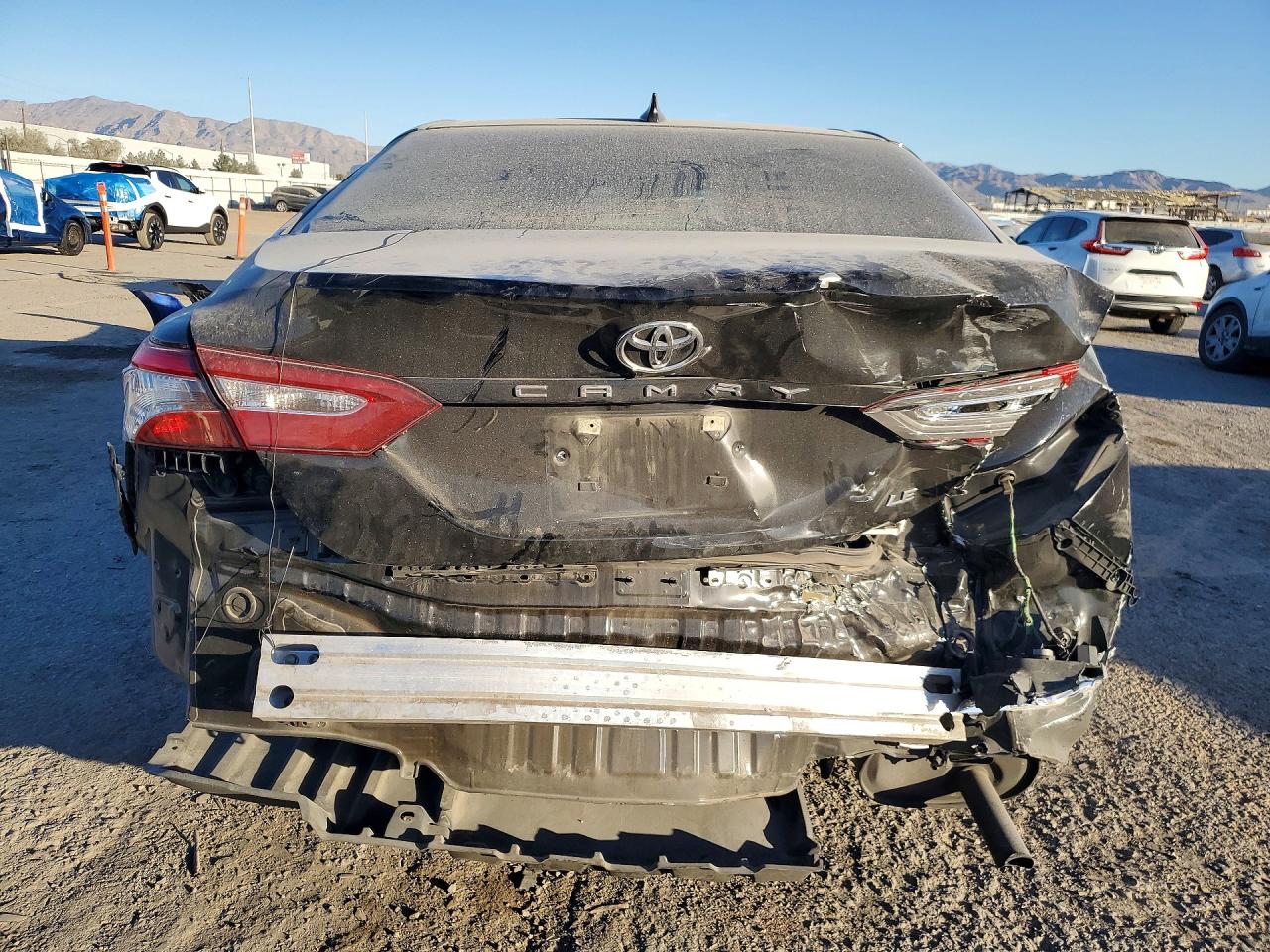 2019 TOYOTA CAMRY L photo 16