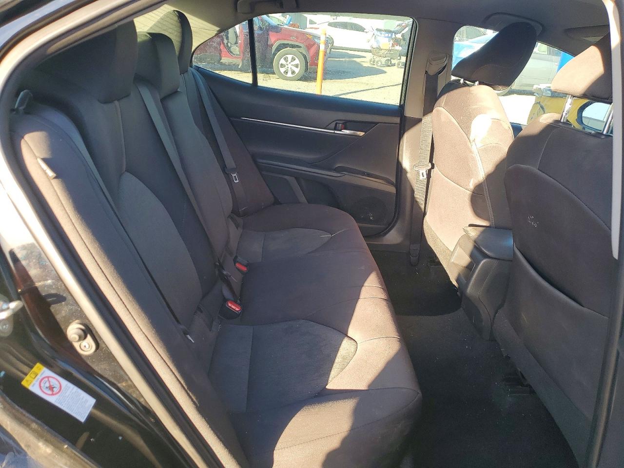 2019 TOYOTA CAMRY L photo 28