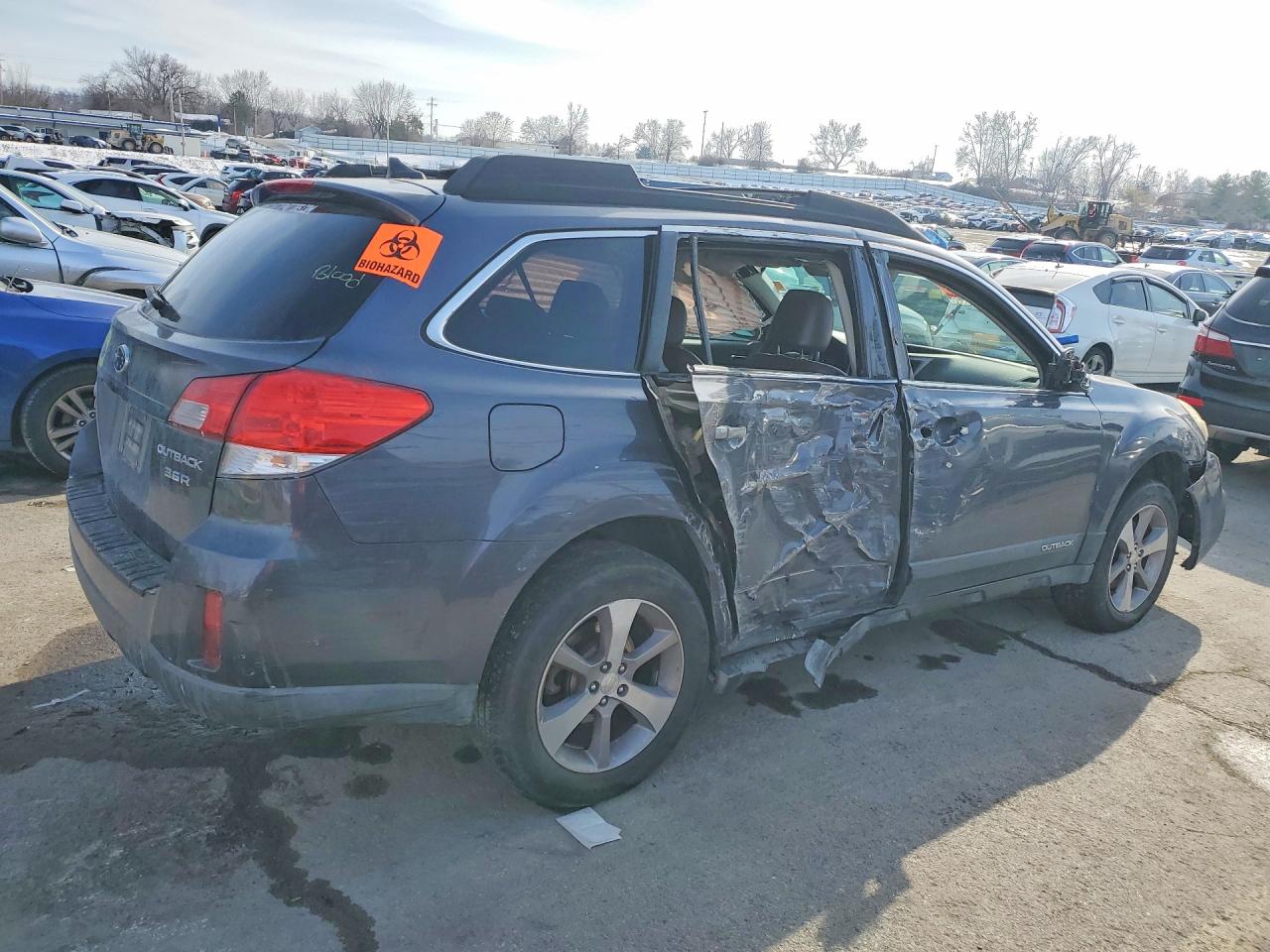 2014 SUBARU OUTBACK 3.6R LIMITED photo 7