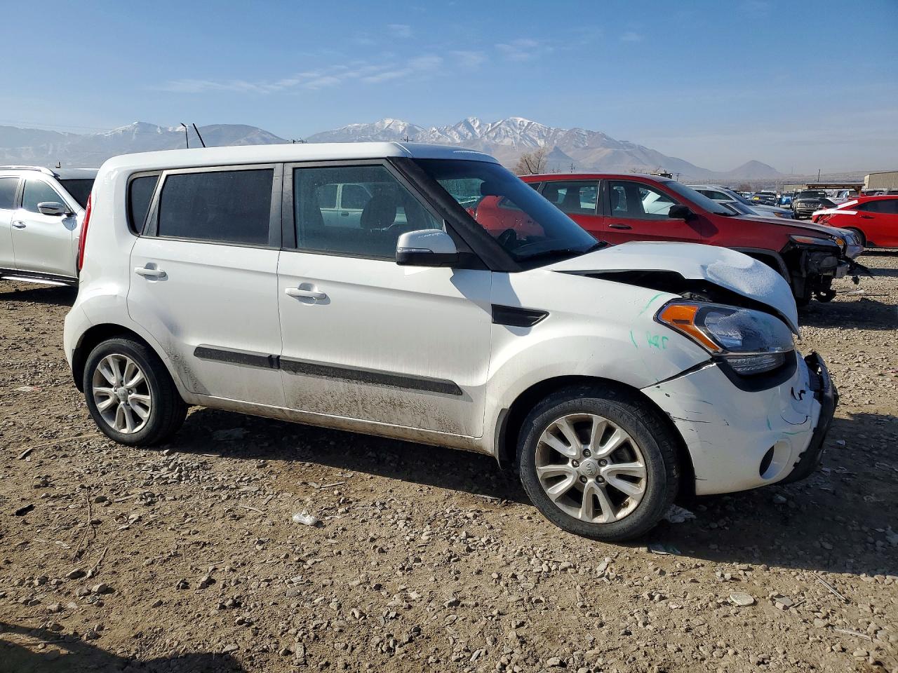 2013 KIA SOUL + photo 4