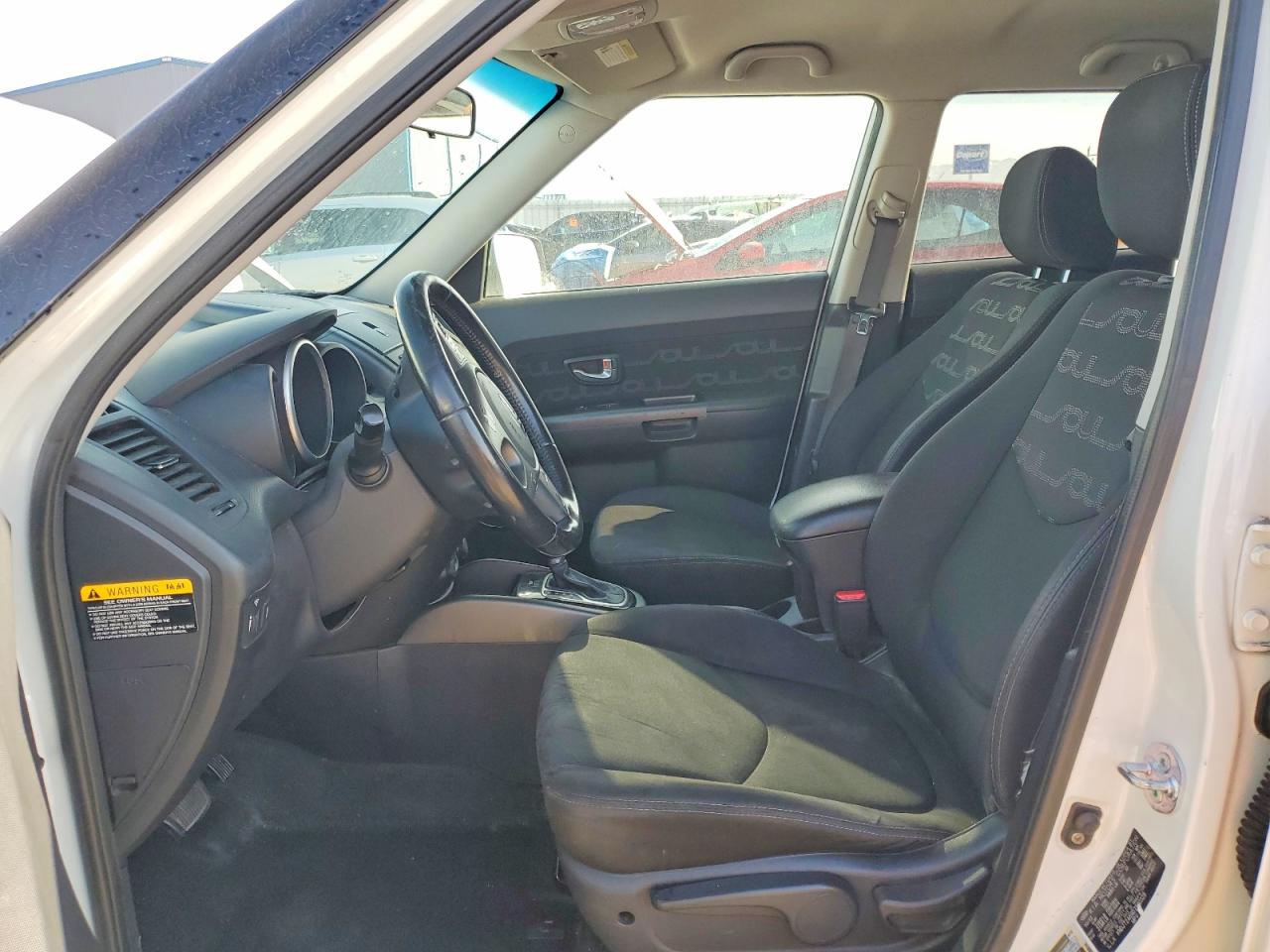 2013 KIA SOUL + photo 7