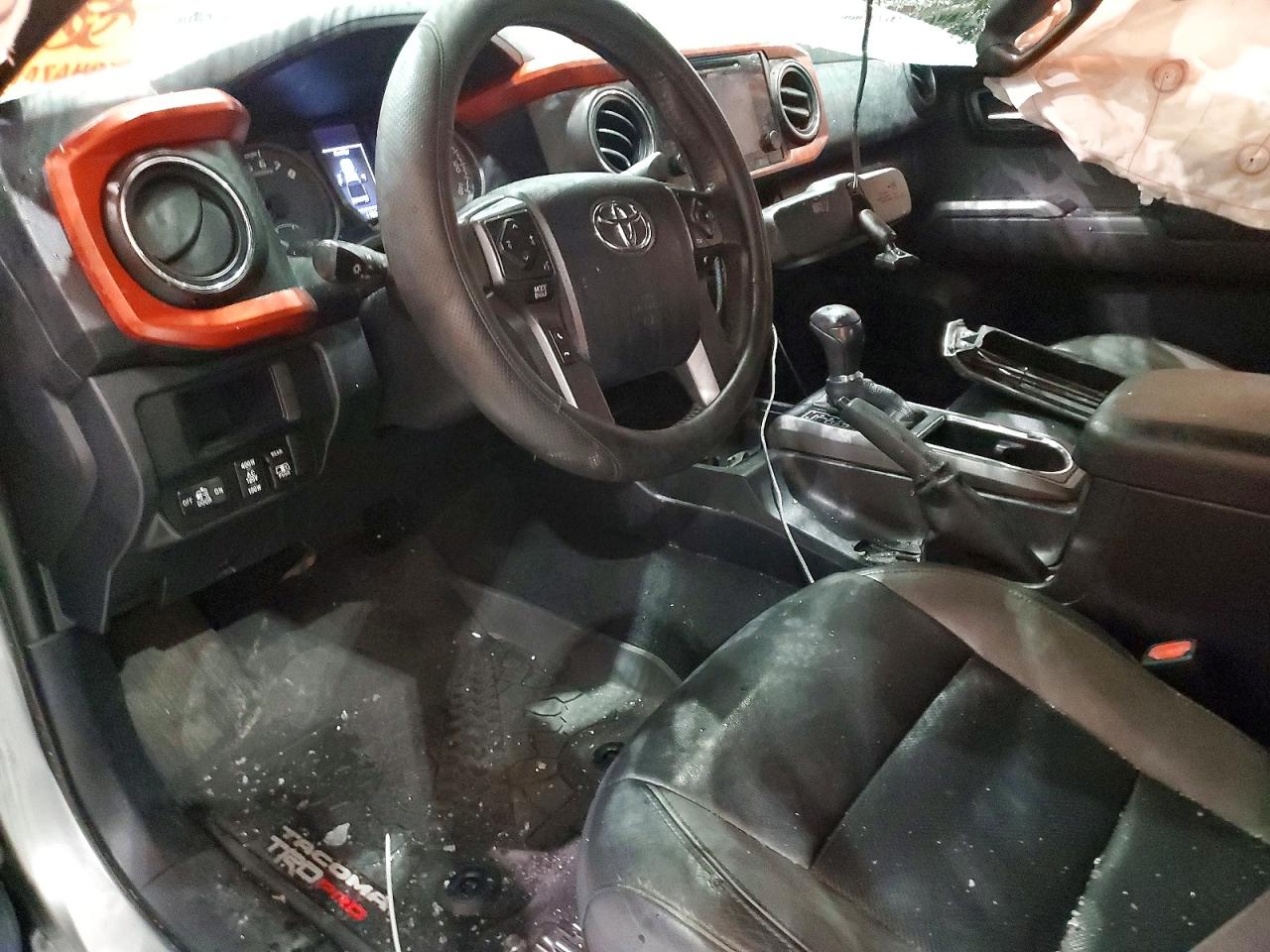 2017 TOYOTA TACOMA DOUBLE CAB photo 22