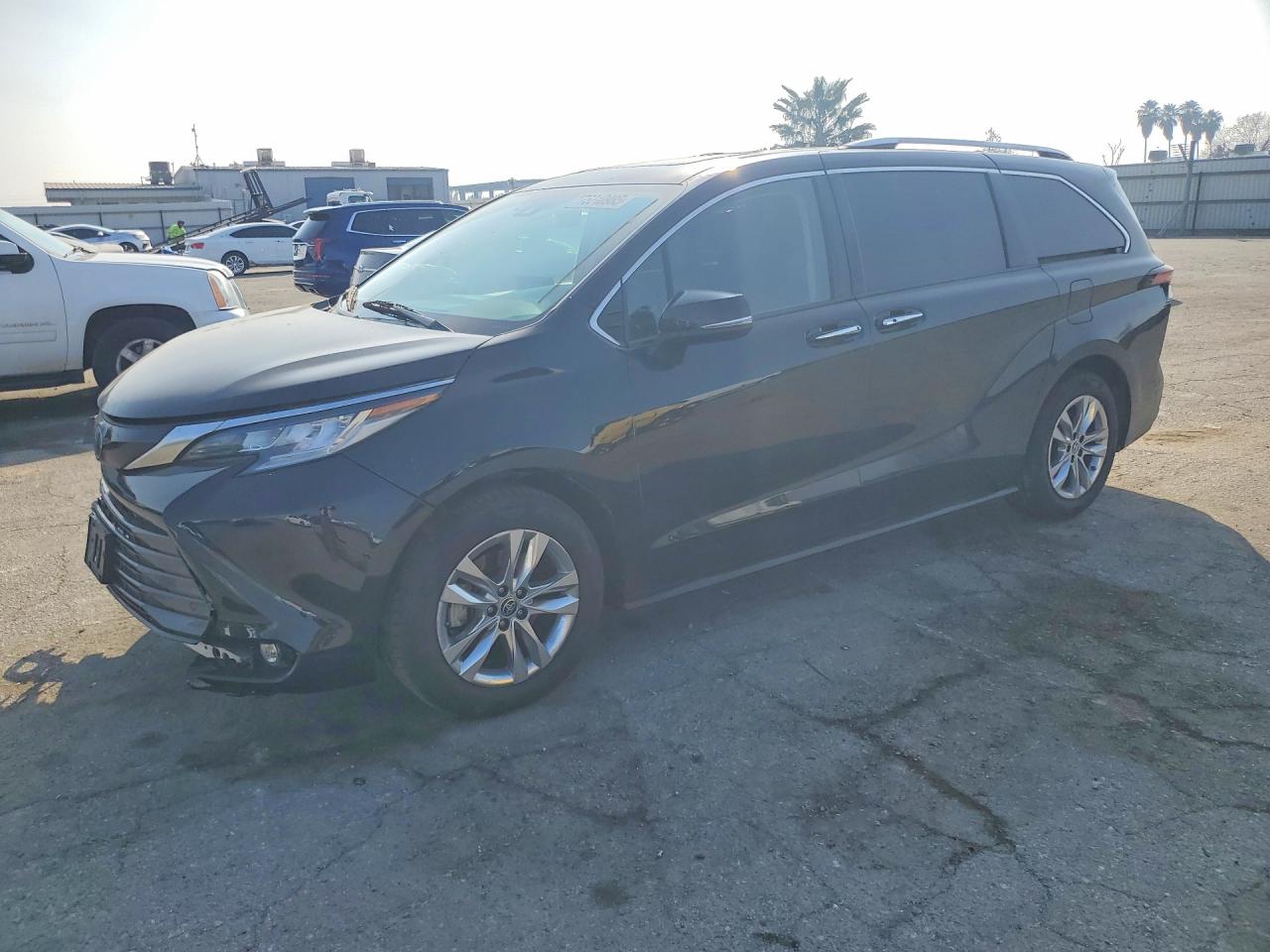 2022 TOYOTA SIENNA