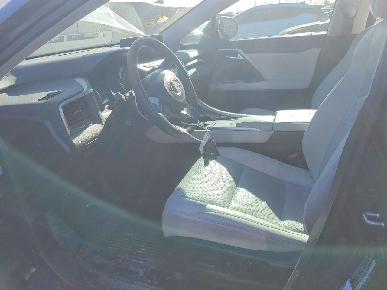 2022 LEXUS RX photo 19