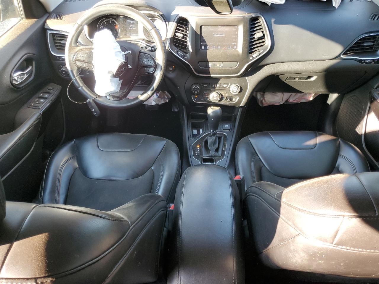 2019 JEEP CHEROKEE LATITUDE PLUS photo 15