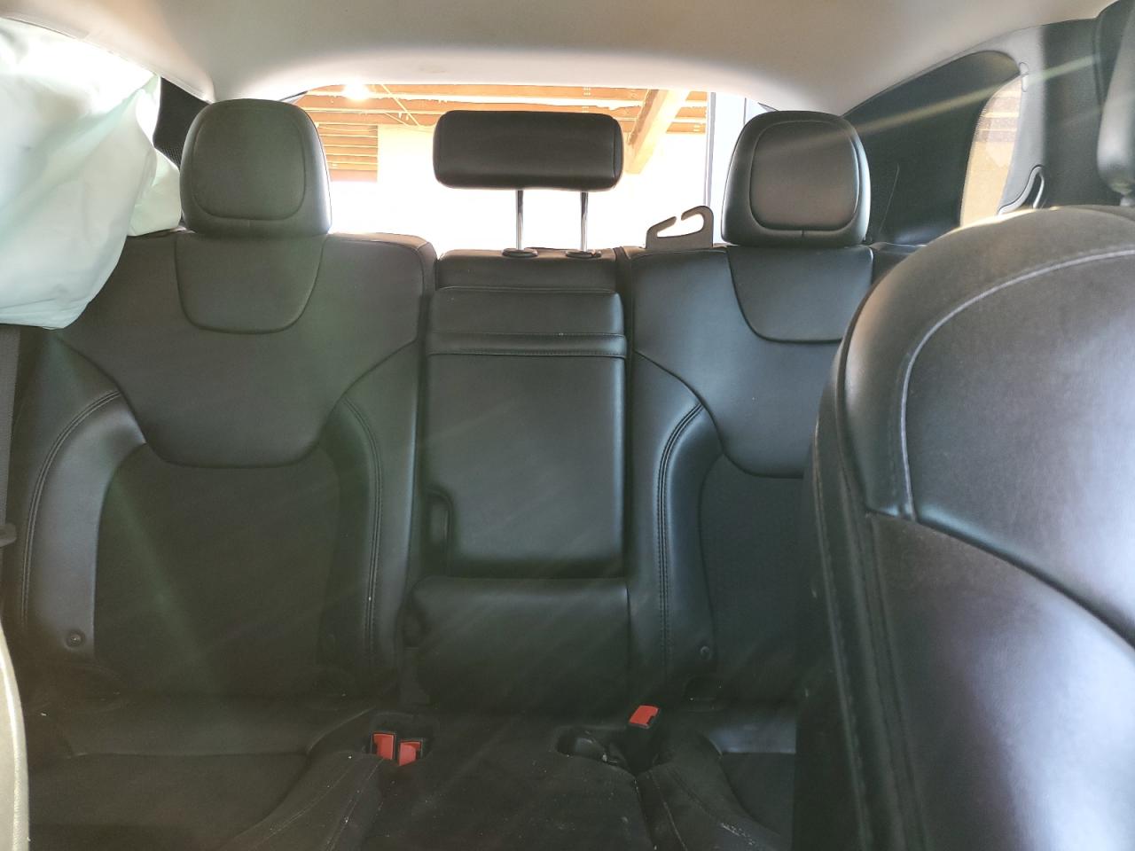 2019 JEEP CHEROKEE LATITUDE PLUS photo 19