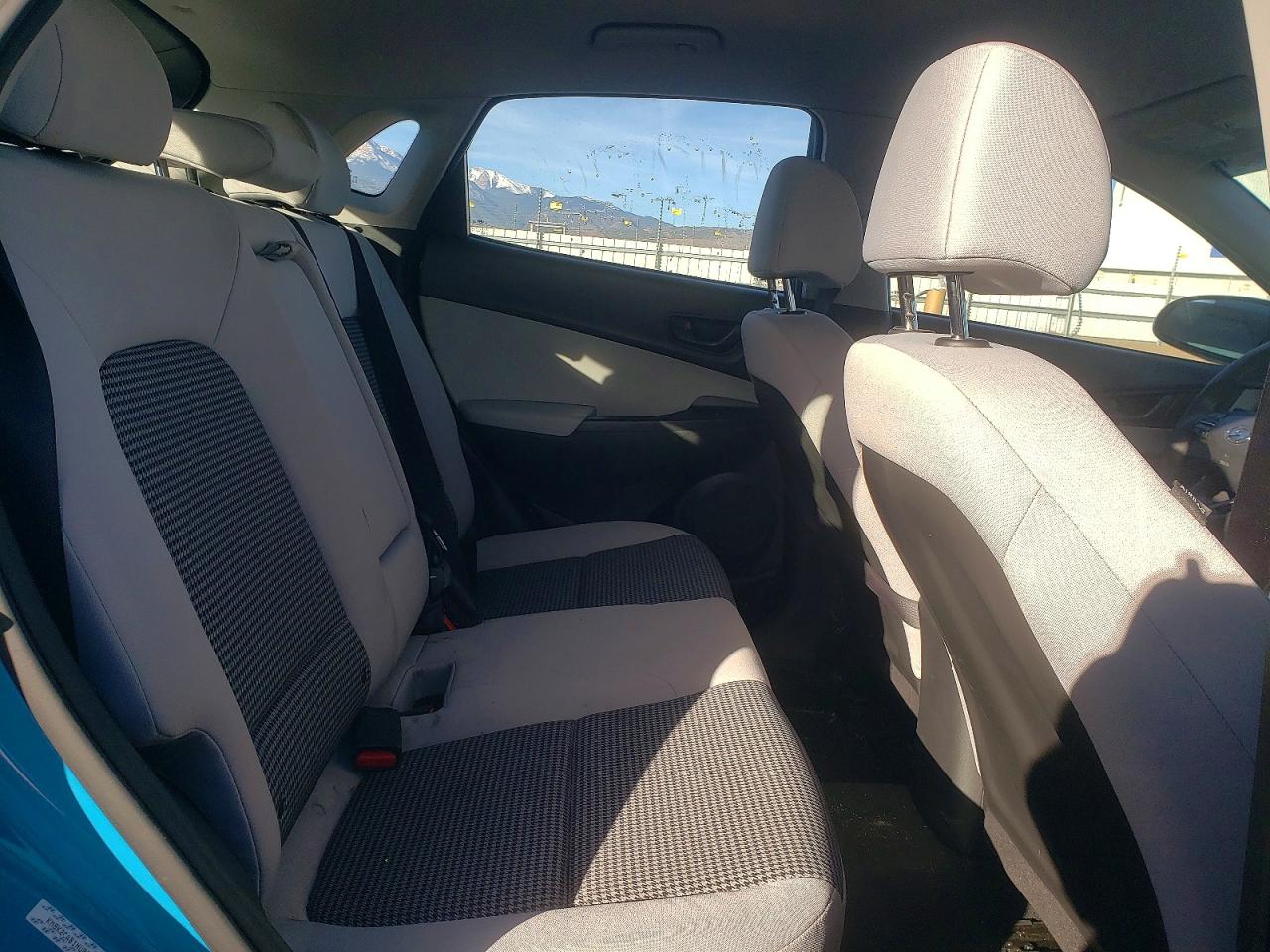 2022 HYUNDAI KONA SE photo 19
