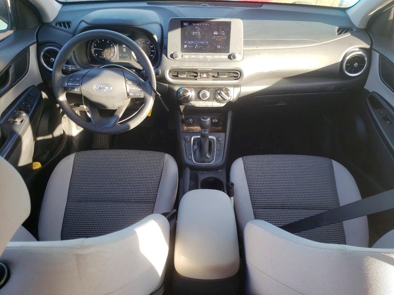 2022 HYUNDAI KONA SE photo 15