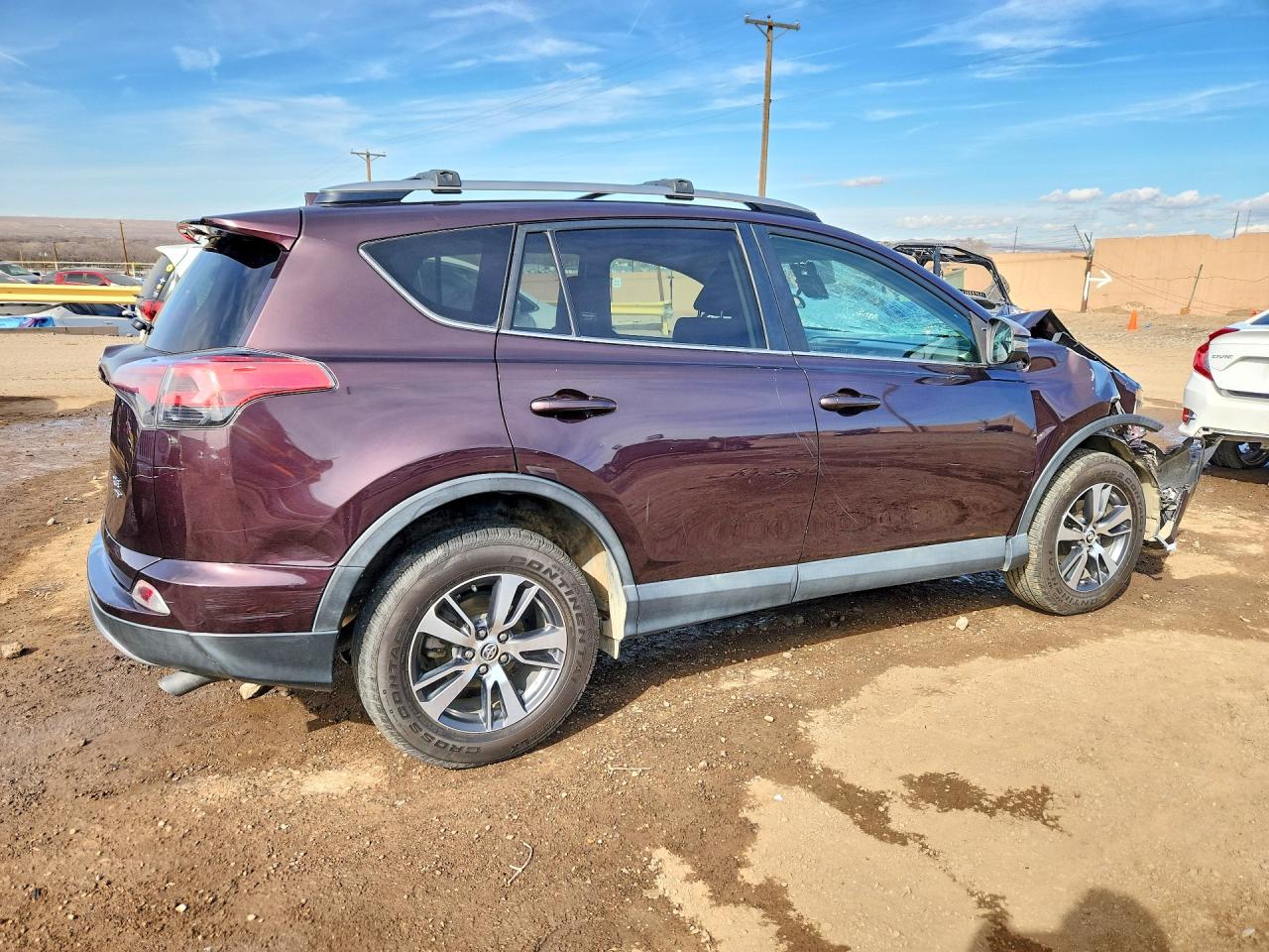 2017 TOYOTA RAV4 XLE photo 5