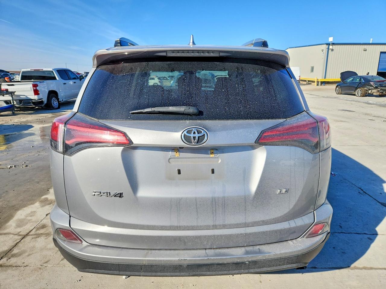 2016 TOYOTA RAV4 LE photo 6