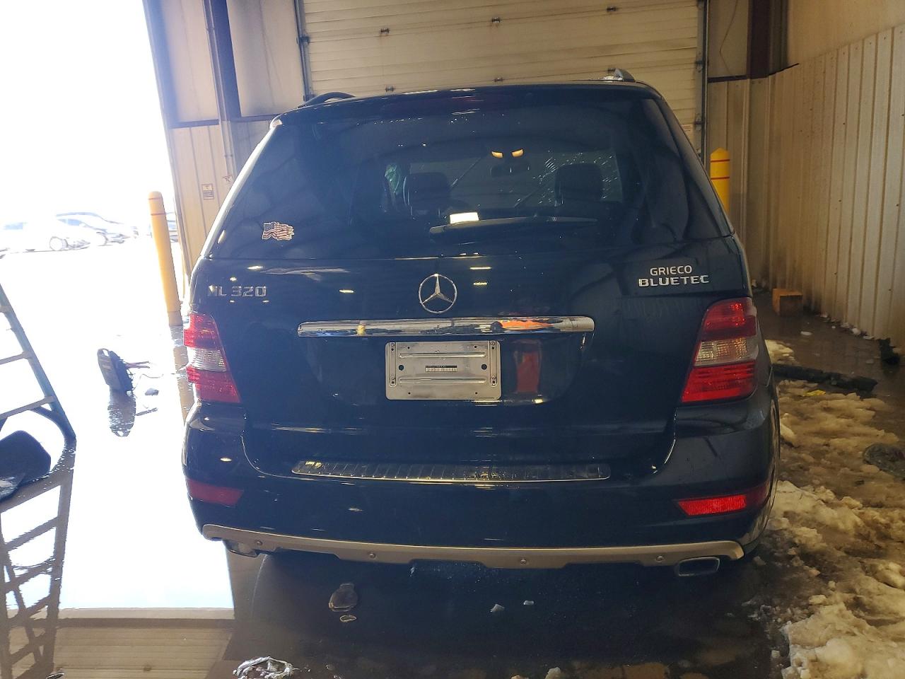 2009 MERCEDES-BENZ ML photo 11