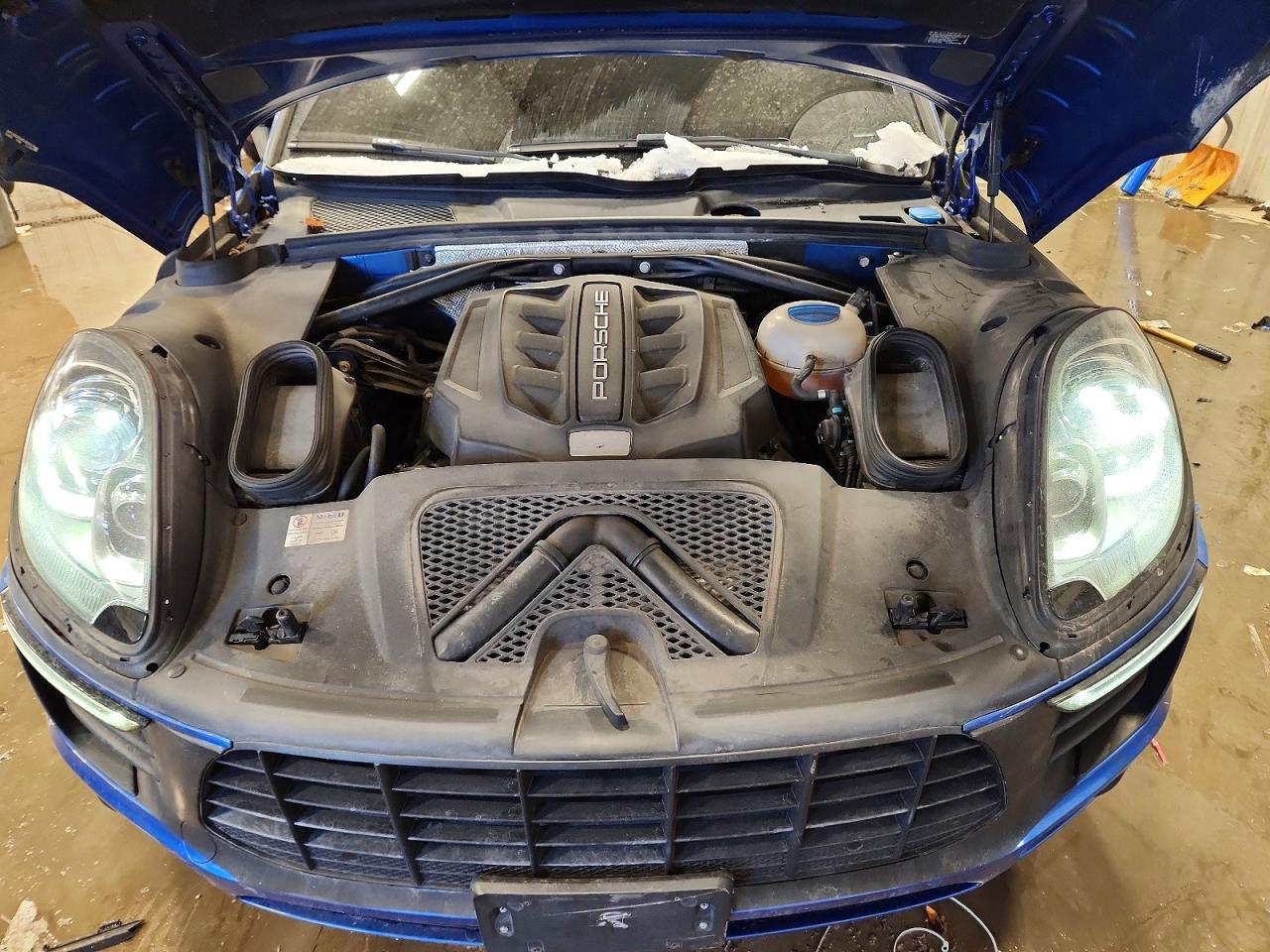 2015 PORSCHE MACAN S photo 23