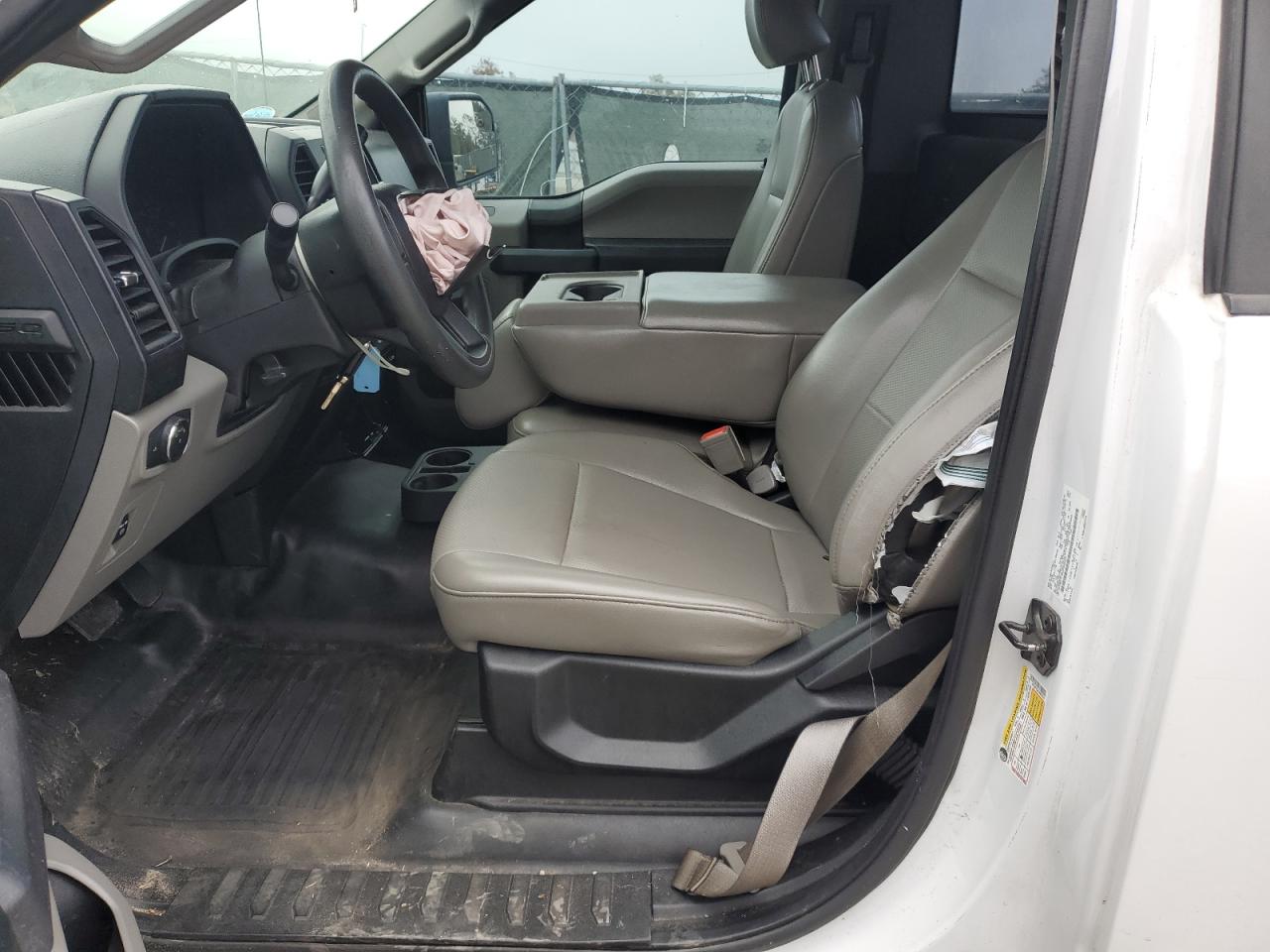 2018 FORD F150 photo 19